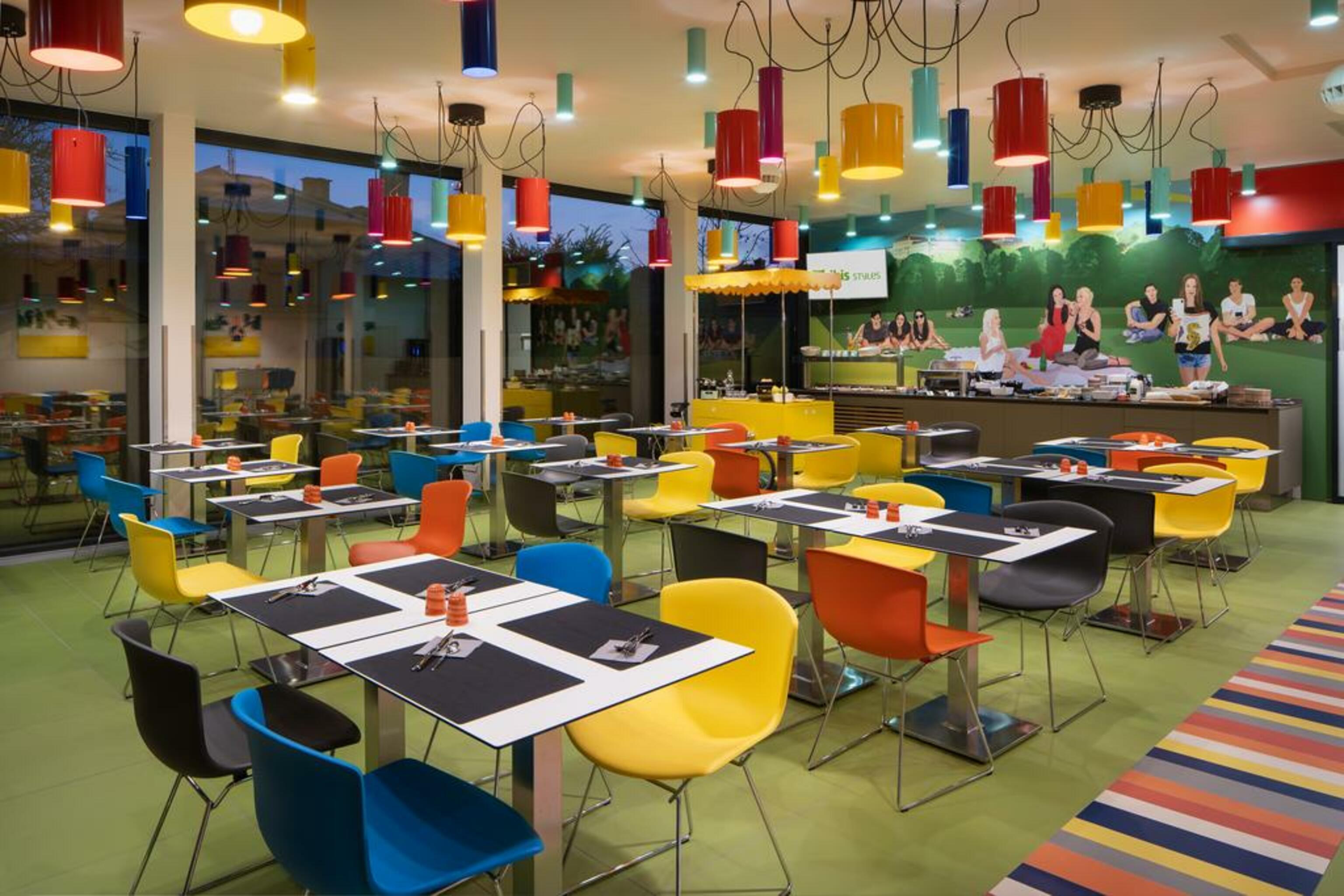 Ibis Styles Budapest Citywest Exterior photo