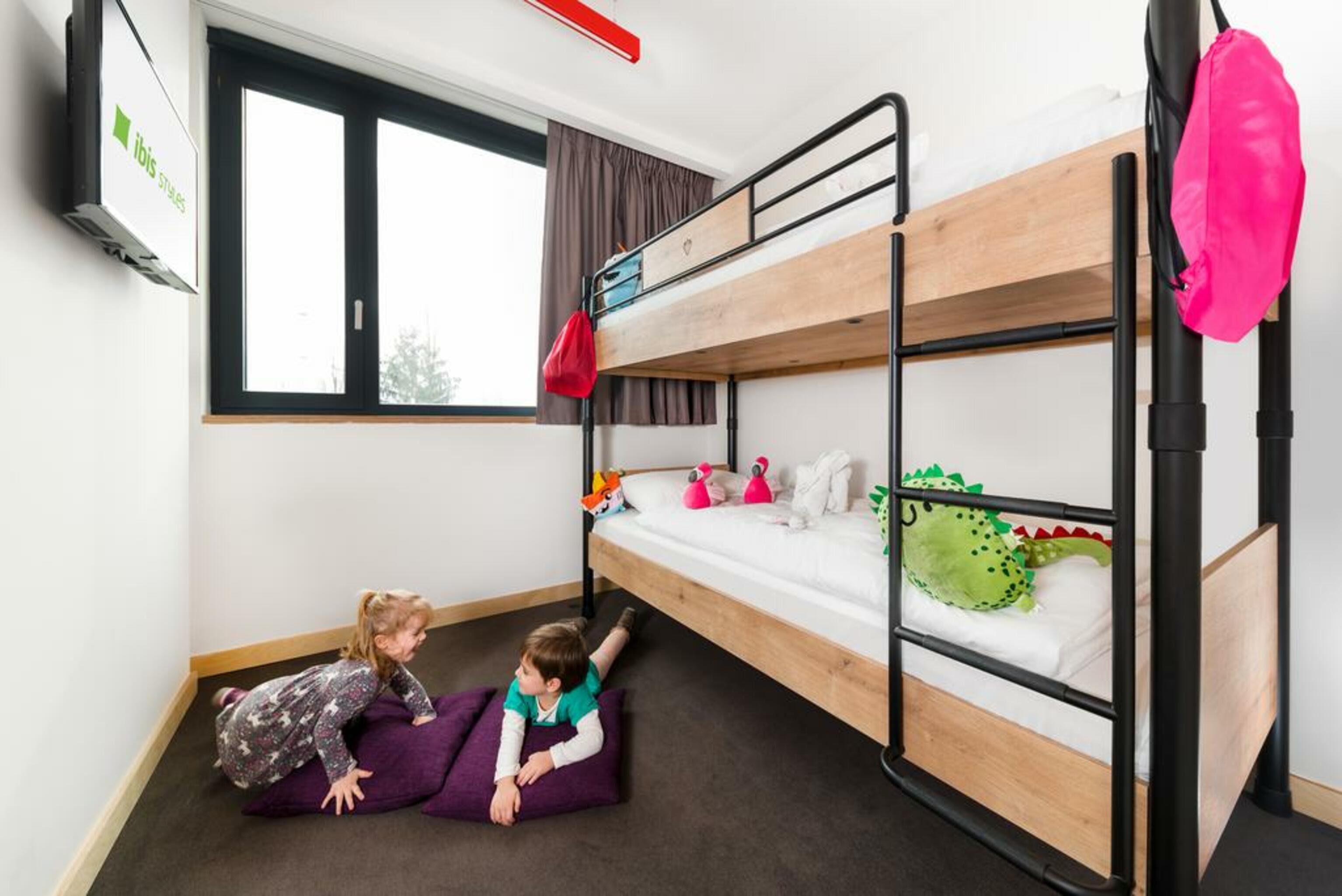Ibis Styles Budapest Citywest Exterior photo