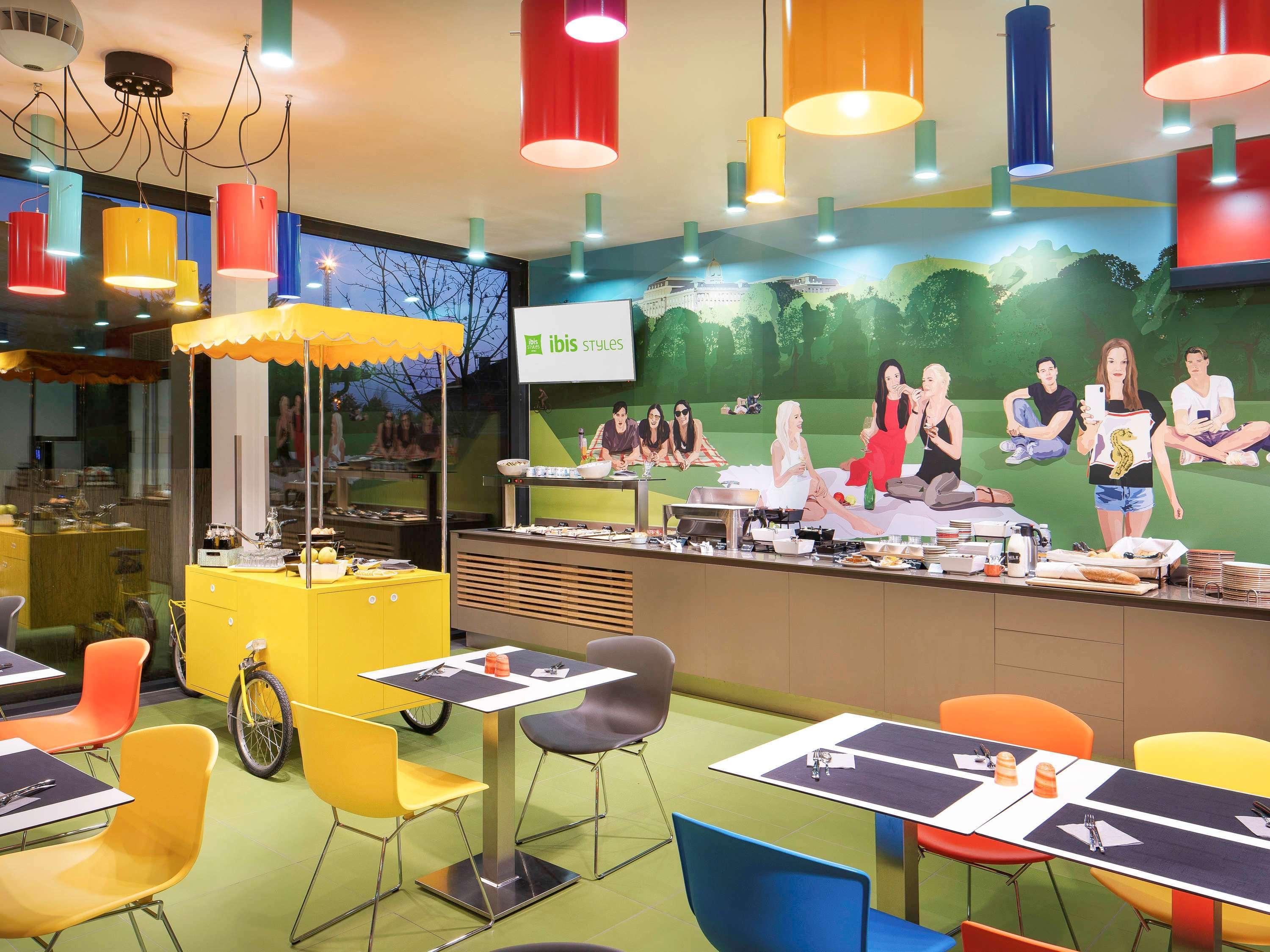 Ibis Styles Budapest Citywest Exterior photo